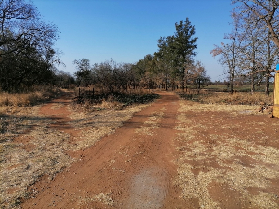 Commercial Property for Sale in Renosterfontein A H North West